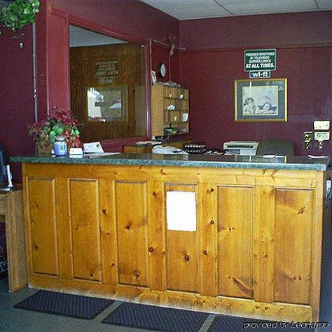 Crestview Inn Interior foto